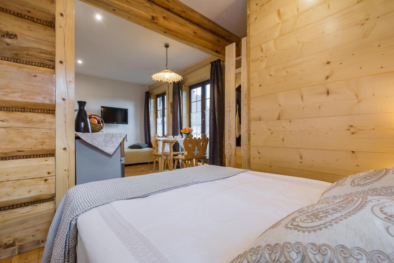 Pokoje i Apartamenty Centrum - Willa Bajeczka Zakopane Esterno foto