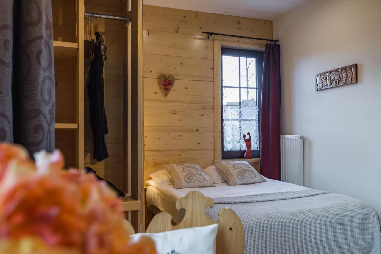 Pokoje i Apartamenty Centrum - Willa Bajeczka Zakopane Esterno foto